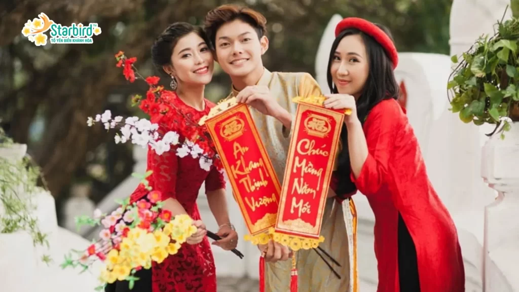 Câu chúc Tết bạn bè 4 chữ hay và ý nghĩa